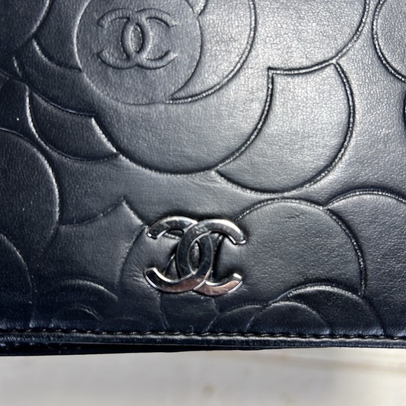Chanel Black Embossed Lambskin Wallet ✅ COA Included - Picture 5 of 16